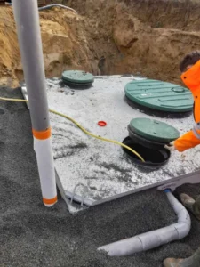 Raccordement d'une ecoflo beton monolithe 5EH sortie haute secteur imoges en haute-vienne